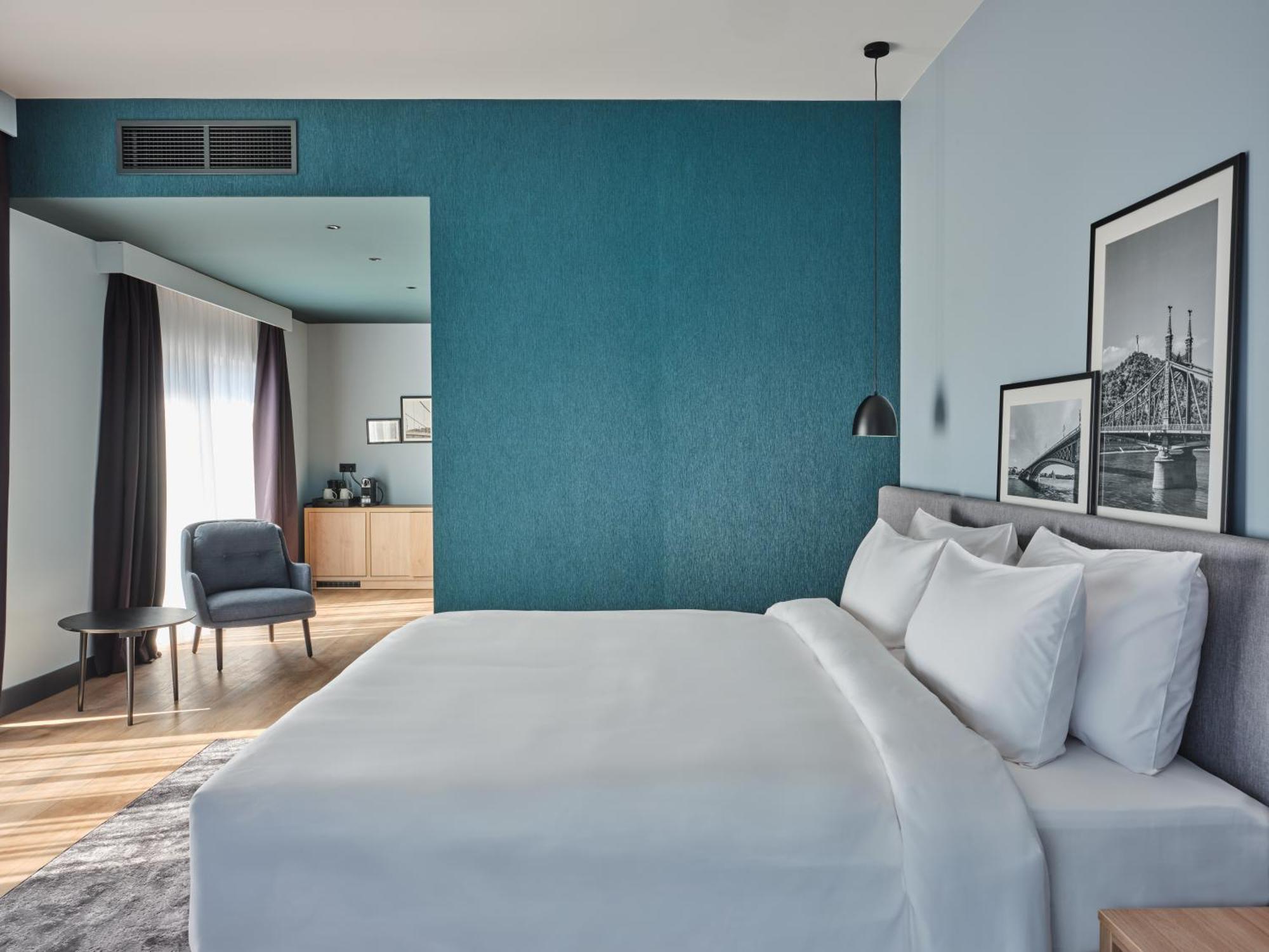 Radisson Hotel Budapest Budapart エクステリア 写真