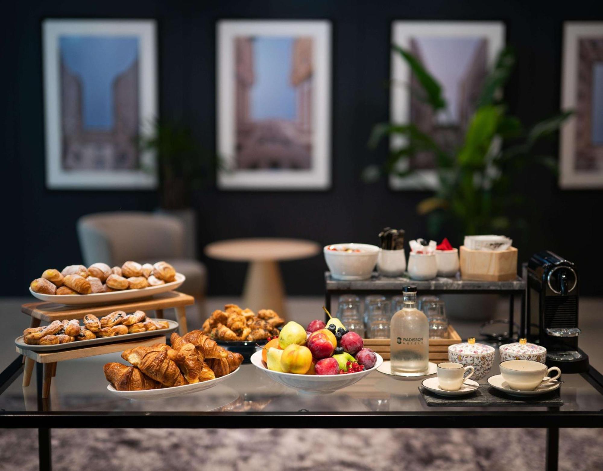 Radisson Hotel Budapest Budapart エクステリア 写真